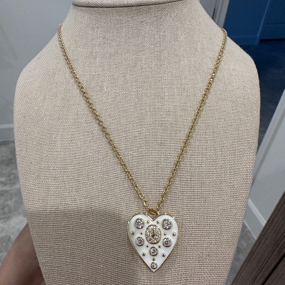 Gold plated Heart Pendant Necklace with Crystals